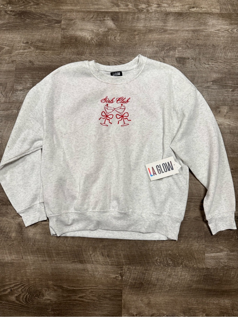 LA GLOW Girls Club Wine Glasses Crewneck NWT Size Large